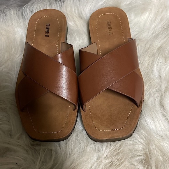 Size 6 Womens US Brown Dress Sandal - Picture 4 of 5